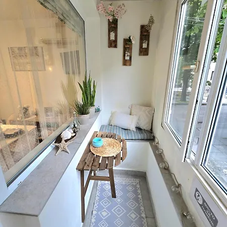 Liya House Apartament Warna